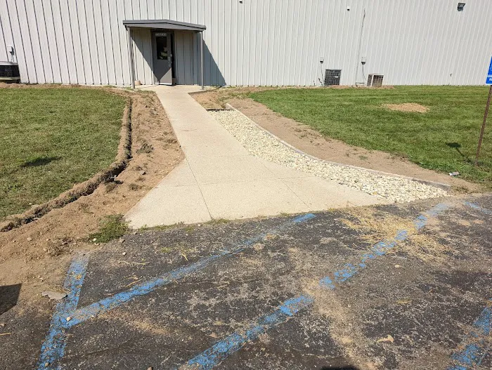 Minnick Lawn and Landscaping LLC Picture 4
