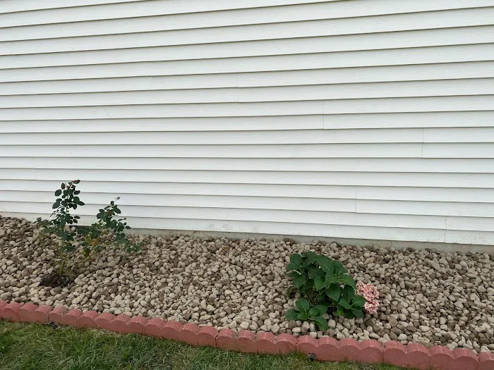 Romero Landscaping Picture 4