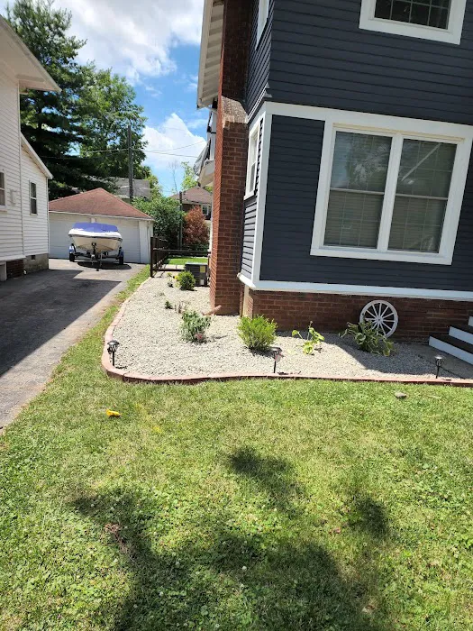 Austin Lawn Care Picture 3