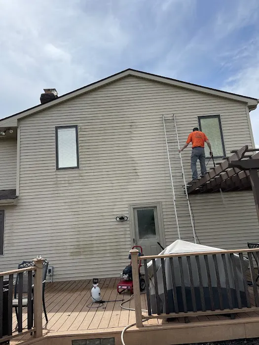 D&B Outdoor Services LLP Picture 3