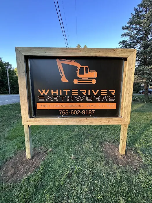 White River Earthworks Picture 1
