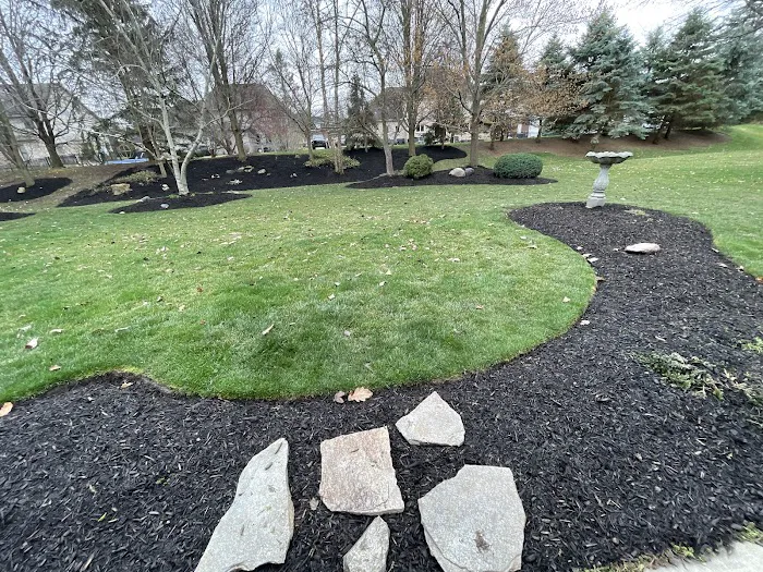 Hoosier Homes Lawn & Landscape LLC Picture 7