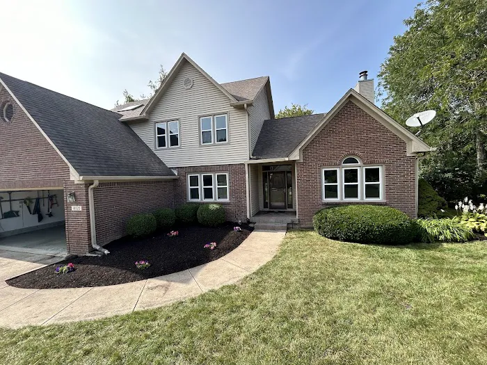Hoosier Homes Lawn & Landscape LLC Picture 10