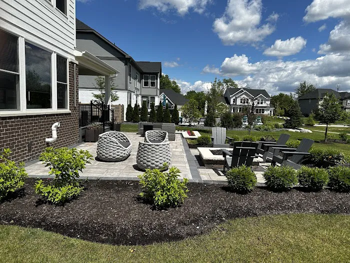 Platinum Deck and Patio Picture 10