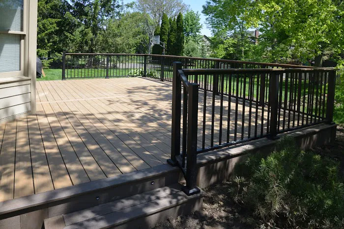 Platinum Deck and Patio Picture 6