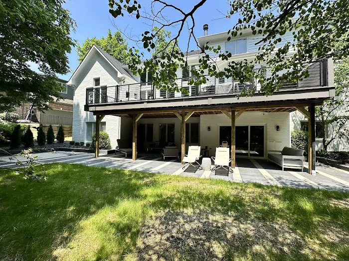 Platinum Deck and Patio Picture 5
