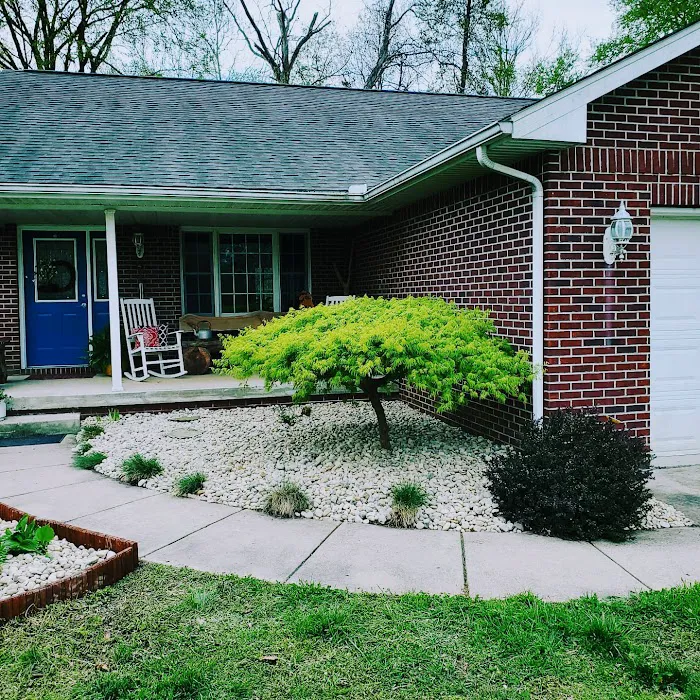 Rising Sun Landscaping Picture 5