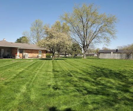 Strahan Lawn & Landscape