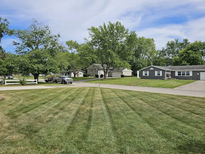 Strahan Lawn & Landscape Picture 5
