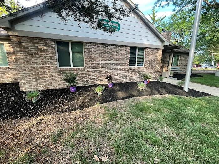 Vito’s Lawncare LLC Picture 1