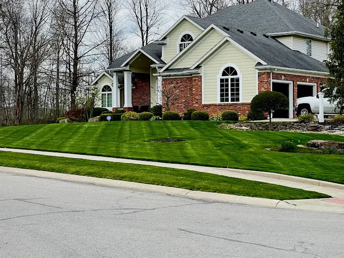 Tim's Lawn Service,LLC Picture 2