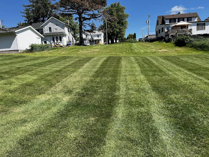 Chris Ihrig Lawn Care and Snow Removal LLC Picture 5