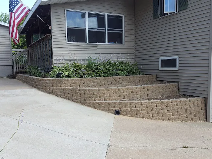 Green Crest Landscaping Picture 2