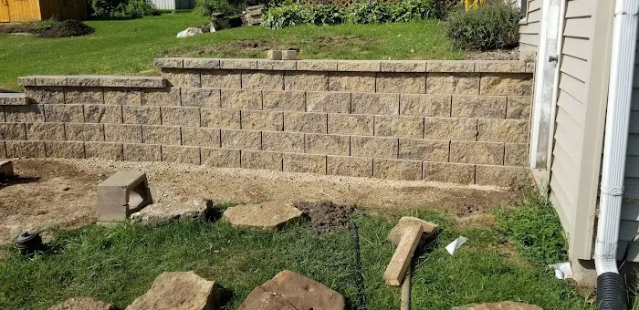 Too Tall Landscaping LLC Picture 2