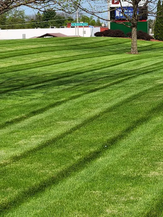 Crist Lawn Care LLC Picture 1