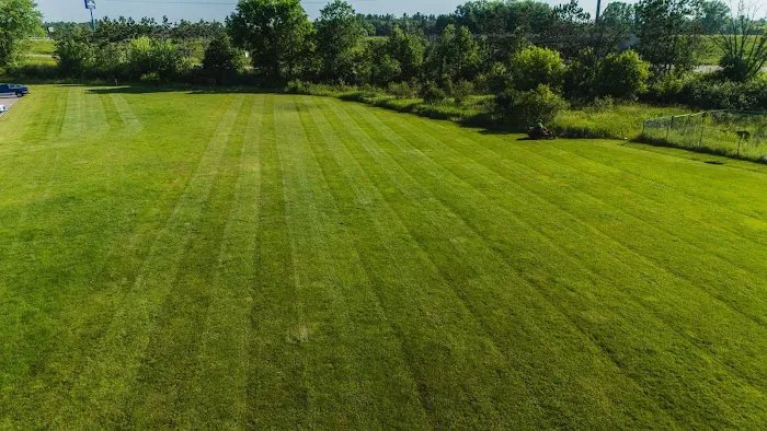 Williams Landscaping & Outdoor Maintenance Picture 1