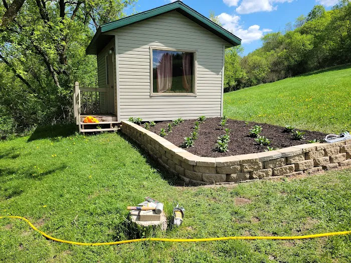 LS Yard and Garden Service LLC Picture 7