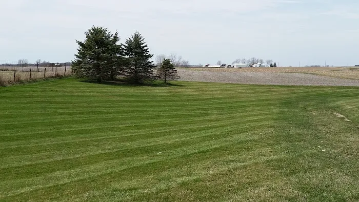 Johnson's Lawn Care Picture 1
