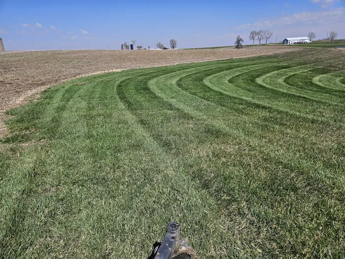 H&H Lawn Services Picture 7