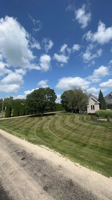 H&H Lawn Services Picture 3