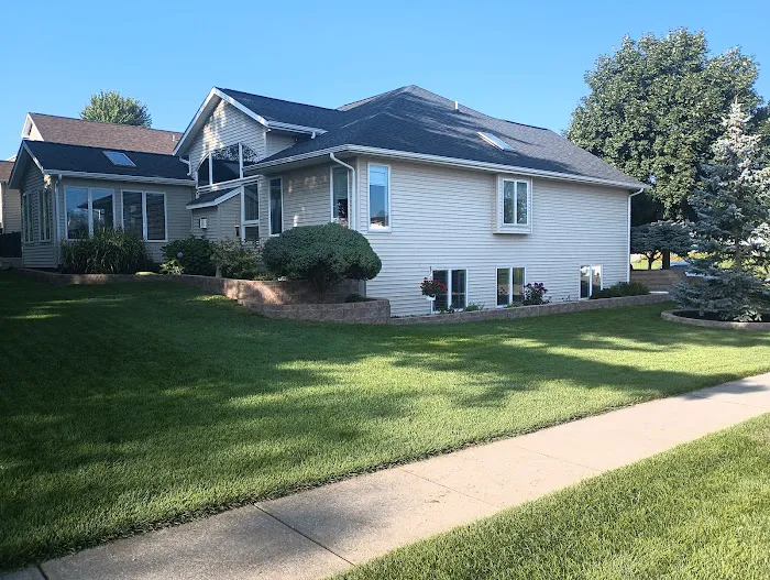 Torres Lawn care and Landscaping Picture 8