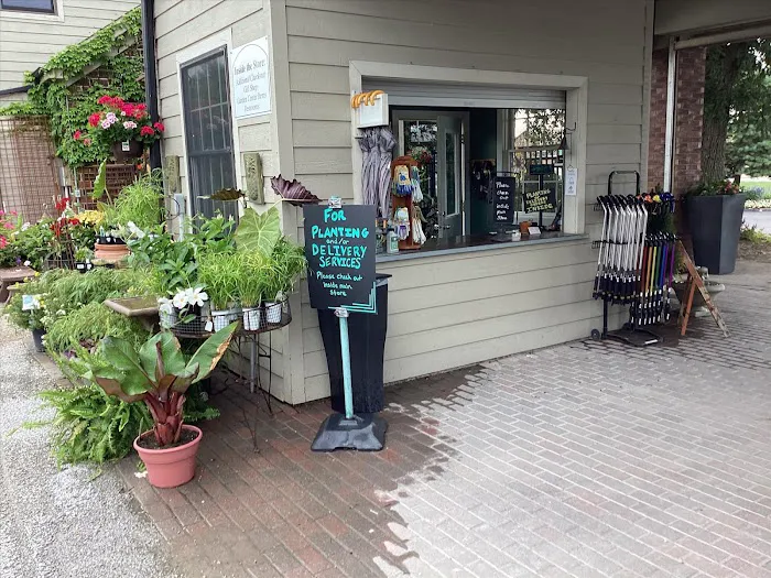 Iowa City Landscaping & Garden Center Picture 8