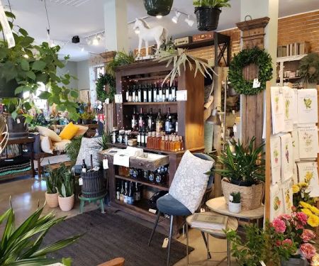 Iowa City Landscaping & Garden Center