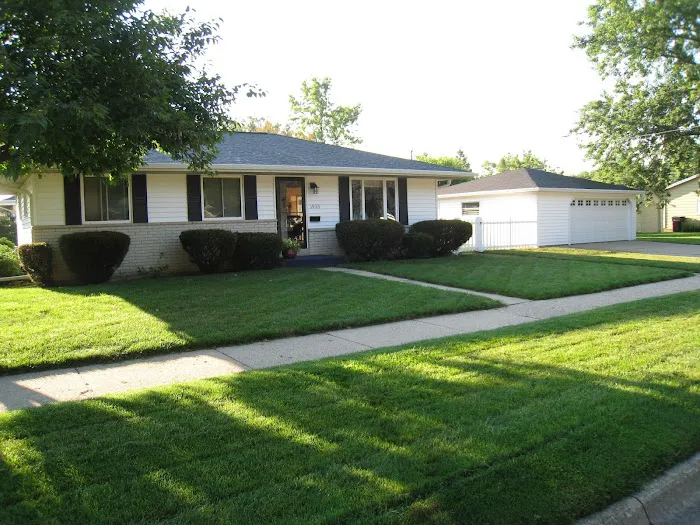 TruGreen Lawn Care Picture 3