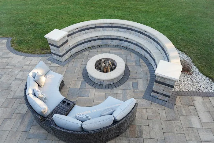 Quality Landscape and Lawn Care Picture 7