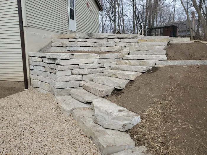 Kelvin's Landscaping, LLC Picture 9