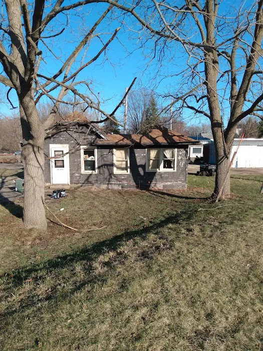 Scott's Lawncare & Snow Removal Picture 10