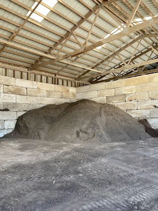 DT Caves Rock, LLC Picture 7