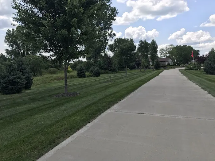 Crombie Lawn Care LLC Picture 8