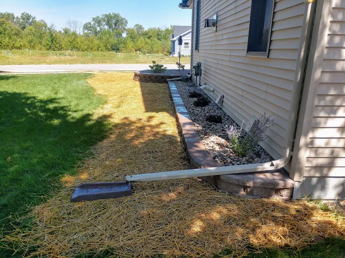 Legacy Lawn & Landscape LLC Picture 6