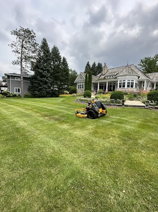 TRK Landscaping LLC Picture 2