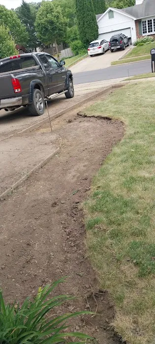 Road Runner Green Landscaping Picture 8
