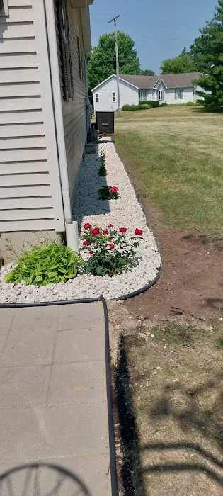 Road Runner Green Landscaping Picture 5