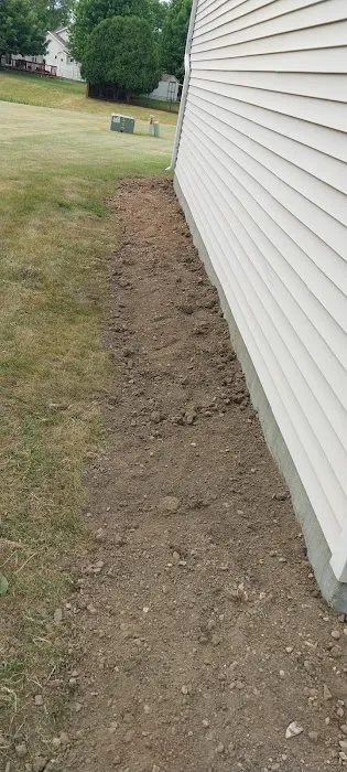 Road Runner Green Landscaping Picture 3