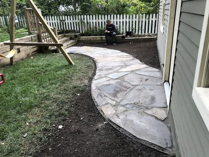 Spotts Garden Service Picture 4