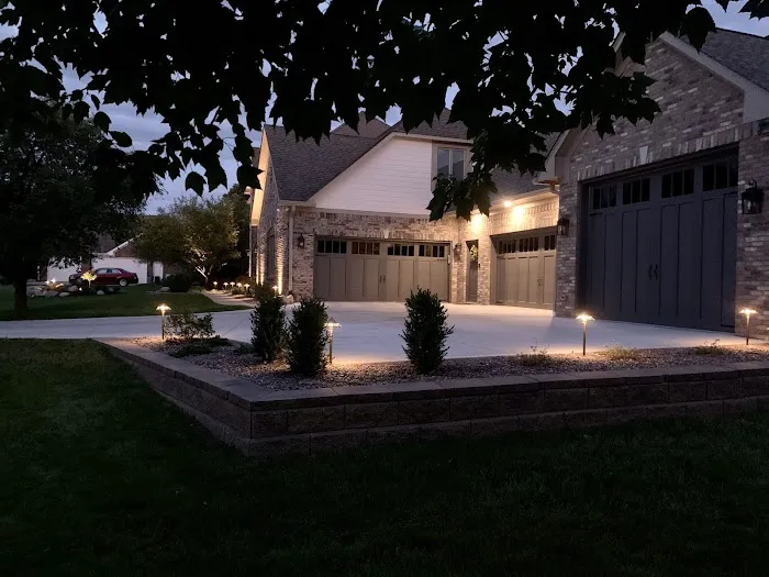 S E Lynch Landscape Artistry Picture 6