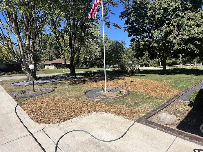 Casey's Landscaping Picture 2