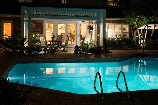Serenity Outdoor Lighting Picture 2