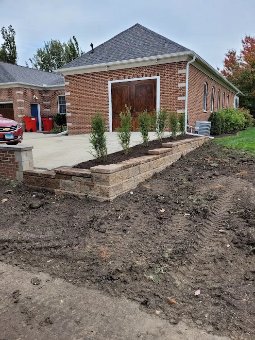 Green Wave Lawn Care Picture 3