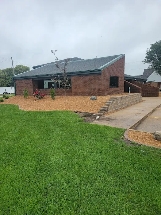 Green Wave Lawn Care Picture 4