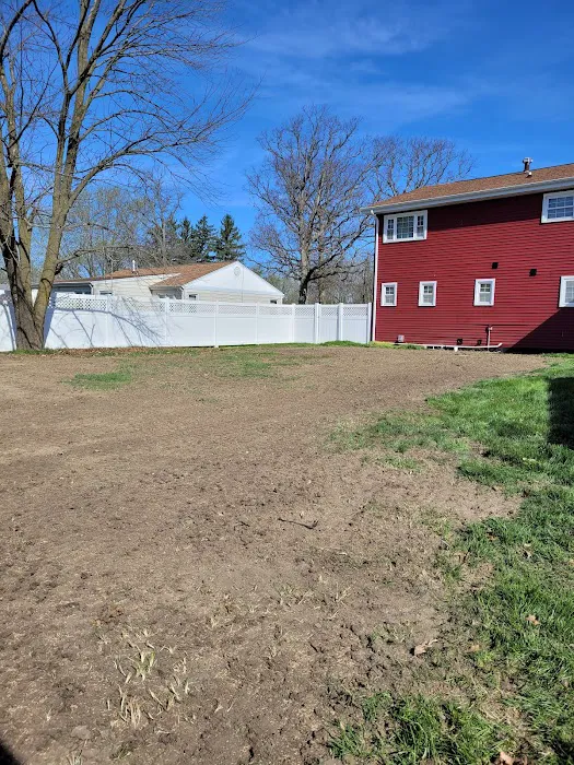 Green Wave Lawn Care Picture 7