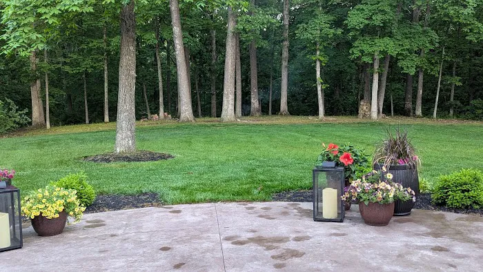 Bullard's Landscaping & Nursery in Flora Picture 3