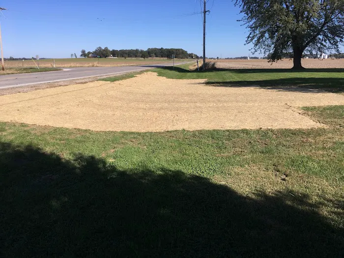 Holzmeyer Lawn & Landscape, LLC Picture 1