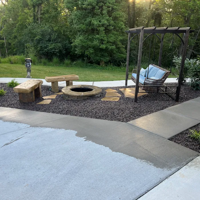 Holzmeyer Lawn & Landscape, LLC Picture 10