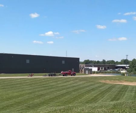 Bladerunners Mowing LLC