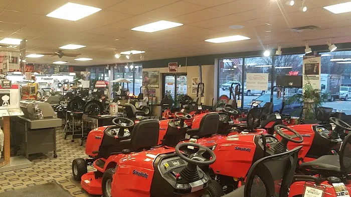 Tom's Lawn & Garden & Appliance Center Picture 3